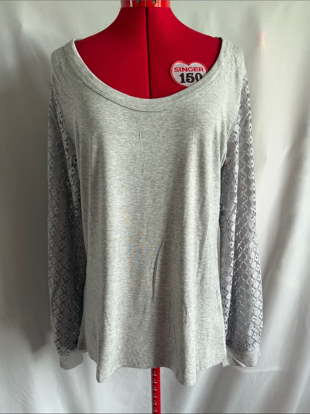 Women's Light Gray Long-Sleeve Tee with Lace Sleeves